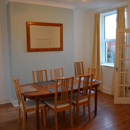 Entire 3 Bedroom House Near Caerphilly Station Exterior photo