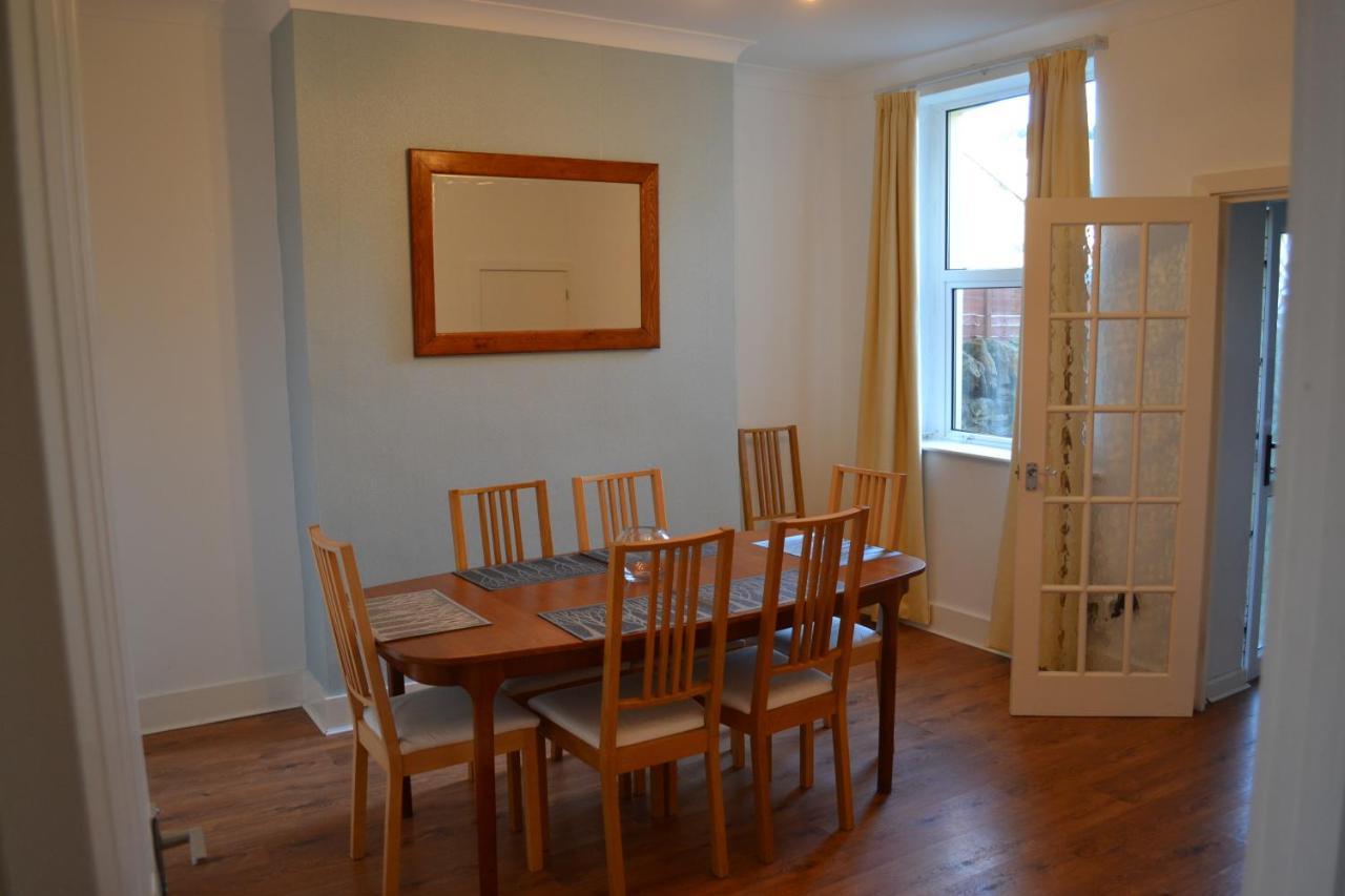 Entire 3 Bedroom House Near Caerphilly Station Exterior photo